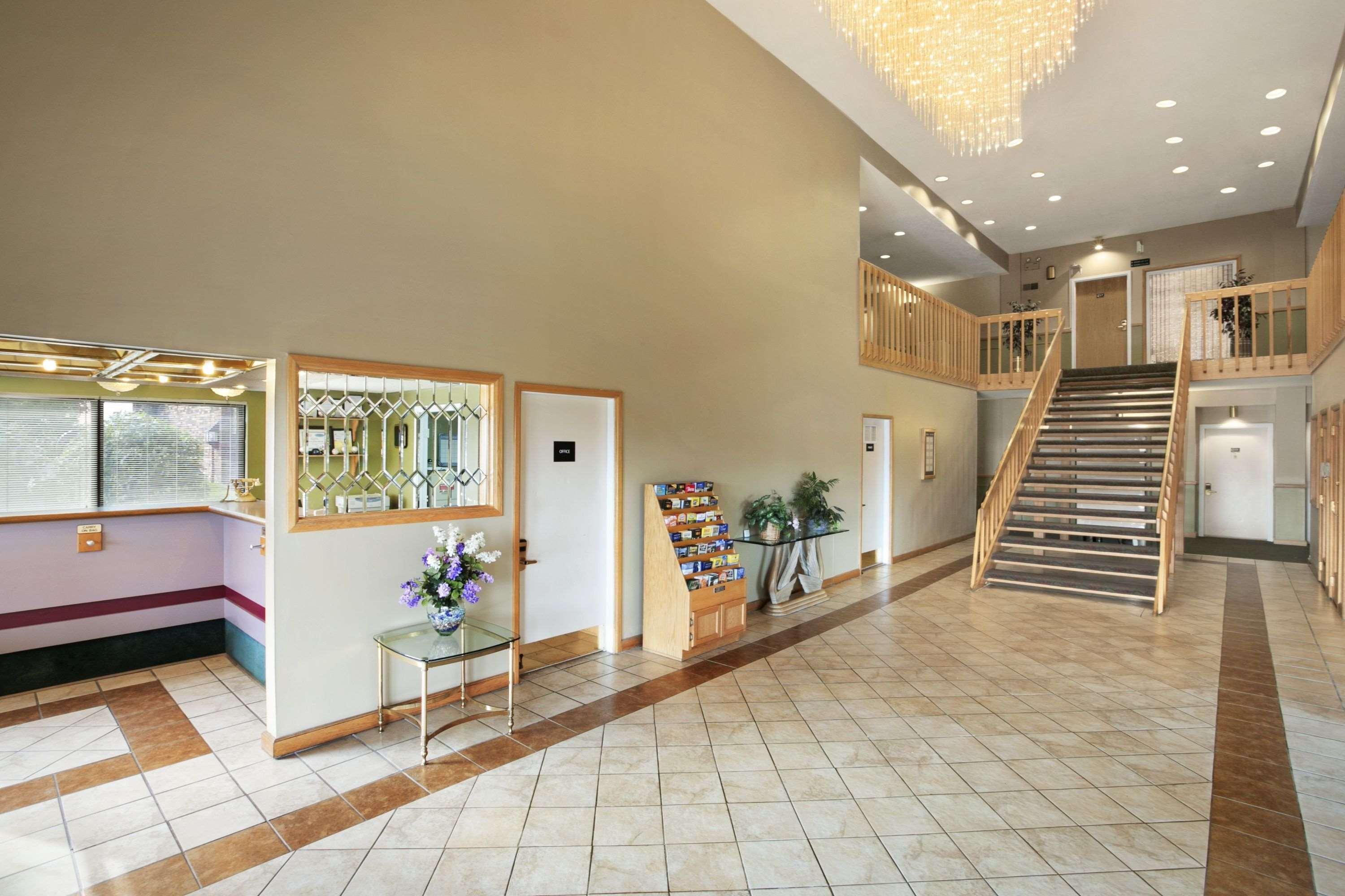 Super 8 By Wyndham Columbia City Ngoại thất bức ảnh