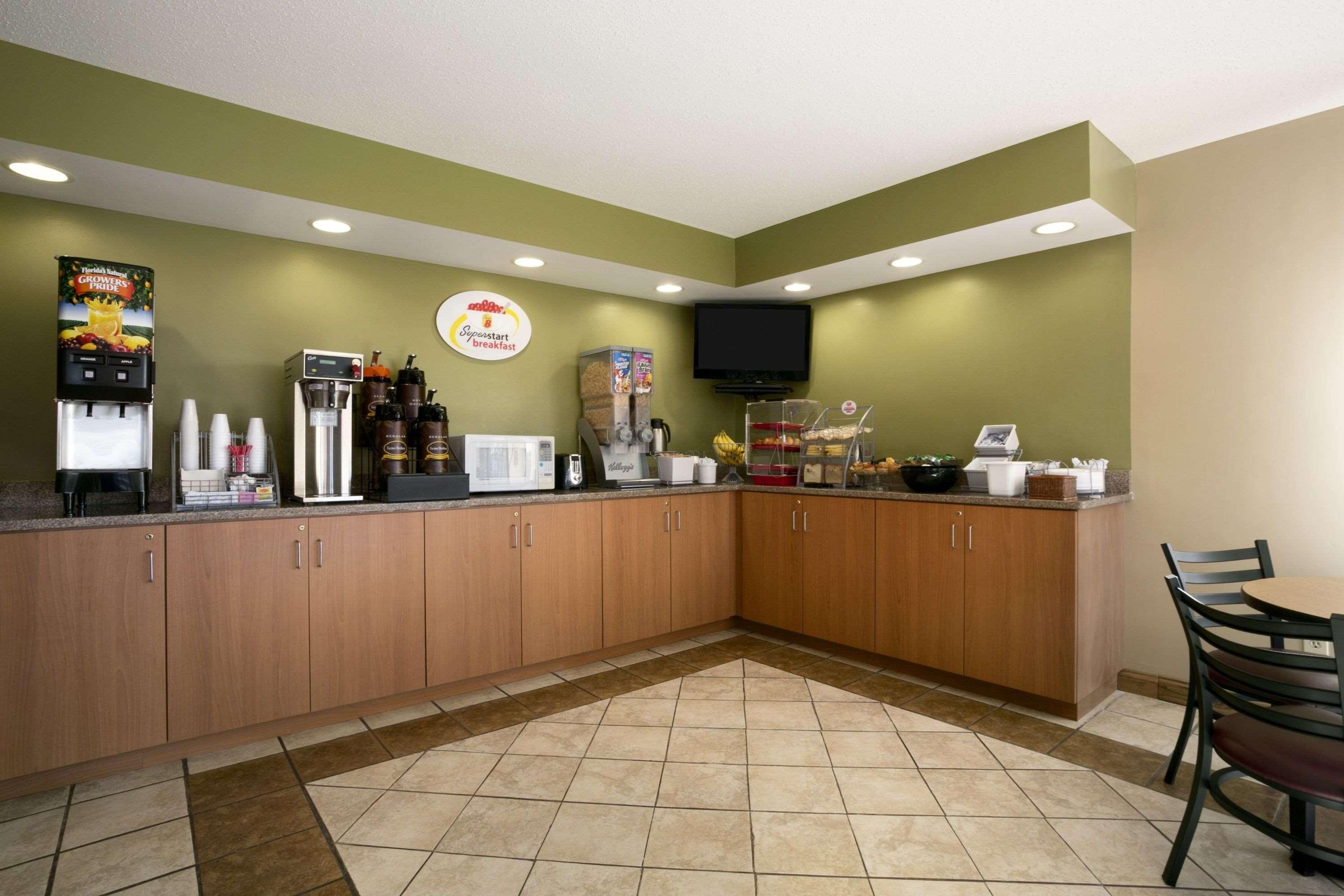 Super 8 By Wyndham Columbia City Ngoại thất bức ảnh